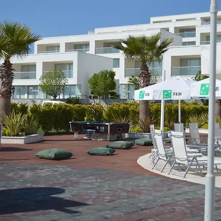 Penthouse Orange Grove 公寓 *